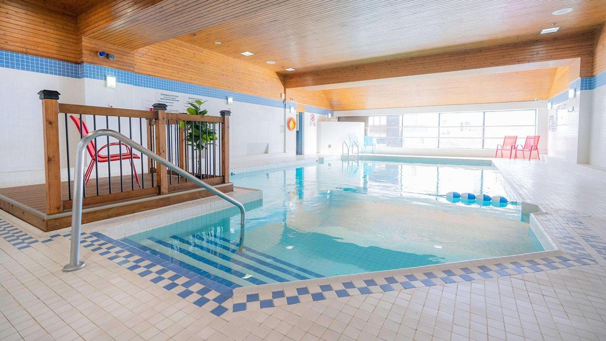 Hotel Doubletree By Hilton Ottawa Downtown Zewnętrze zdjęcie