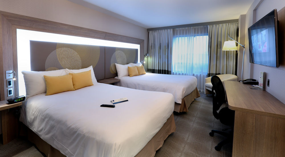Hotel Doubletree By Hilton Ottawa Downtown Zewnętrze zdjęcie